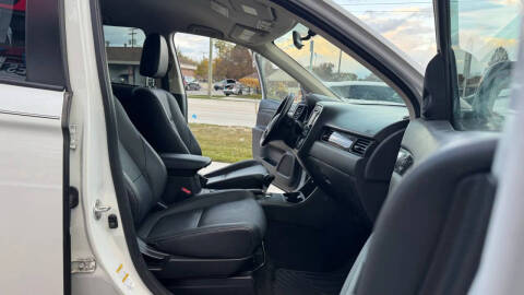 2016 Mitsubishi Outlander