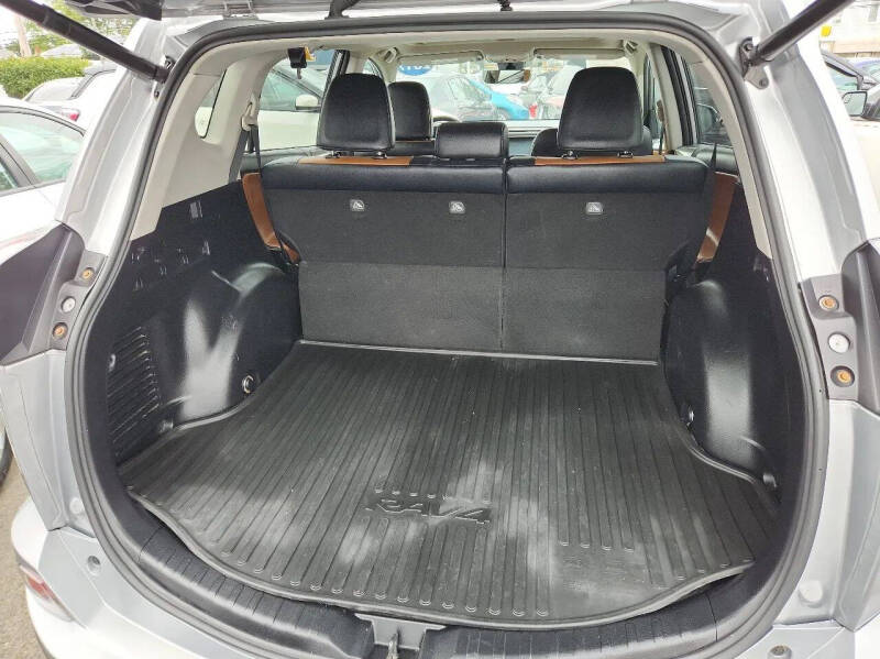 2017 Toyota RAV4 Limited