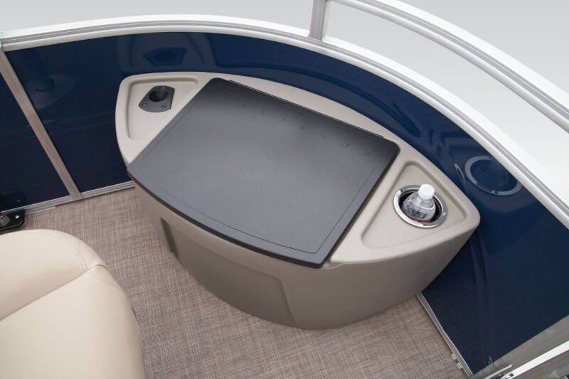 2024 Sun Tracker FISH BARGE 20 DLX