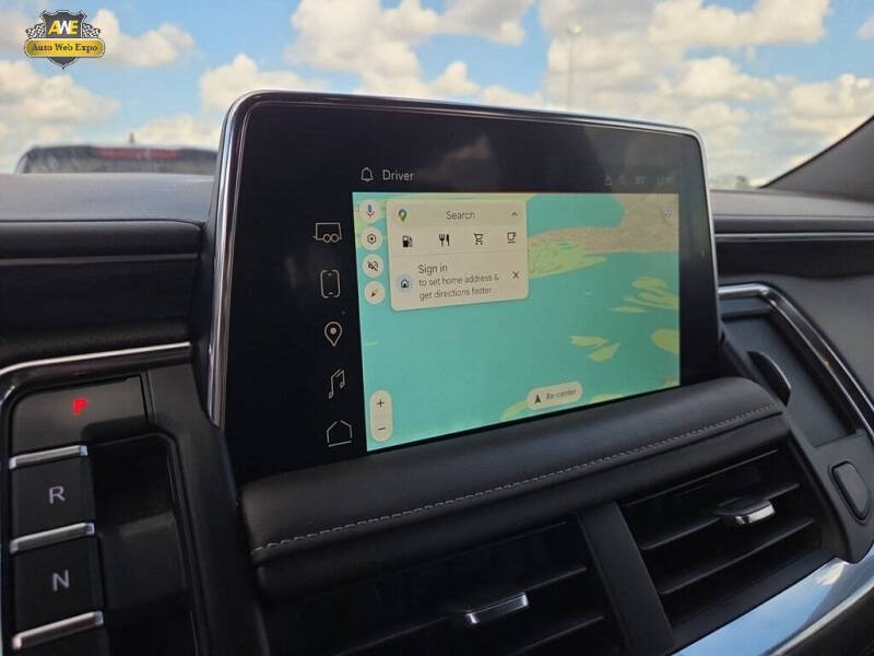 2022 GMC Yukon XL SLT