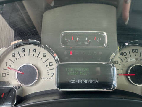 2012 Ford Expedition EL XLT