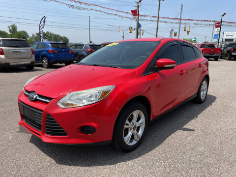 2014 Ford Focus for sale at MARIETTA MOTORS LLC in Marietta OH