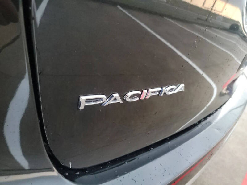 2019 Chrysler Pacifica Touring L