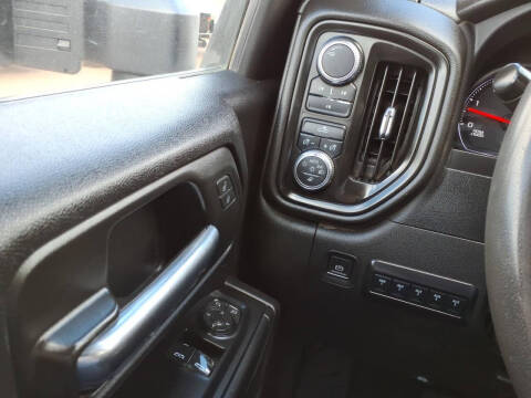 2023 GMC Sierra 3500HD CC
