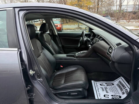 2020 Honda Insight Touring