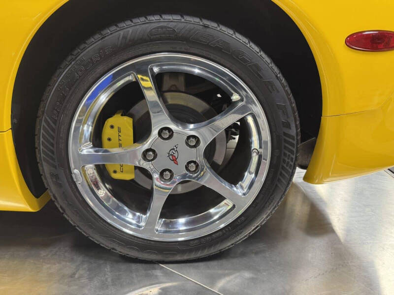 2004 Chevrolet Corvette