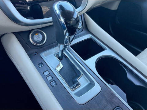 2023 Nissan Murano Platinum