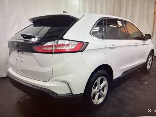 2021 Ford Edge SE
