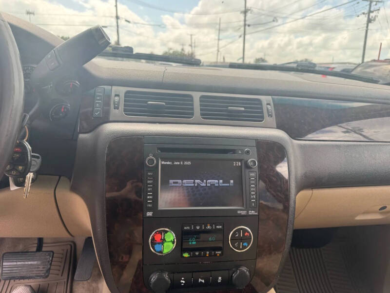 2014 GMC Yukon Denali