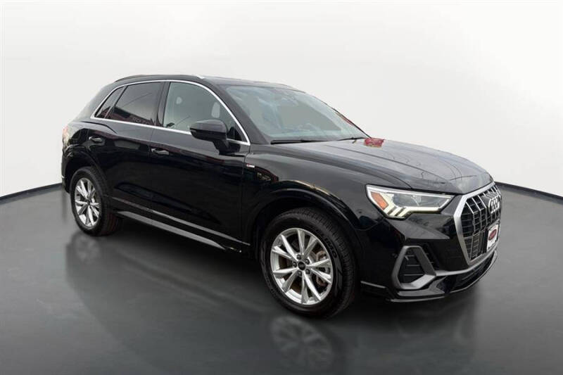 2024 Audi Q3 quattro S line Premium 45 TFSI