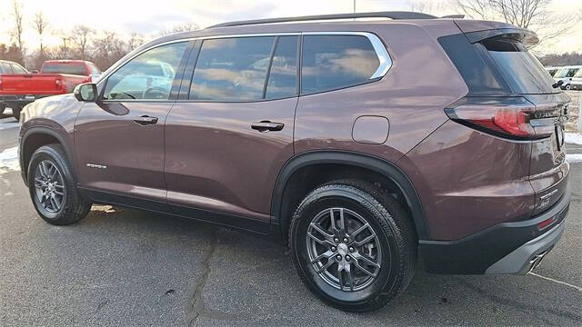 2025 GMC Acadia Elevation