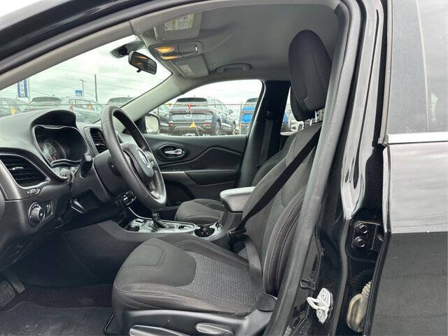 2019 Jeep Cherokee Latitude