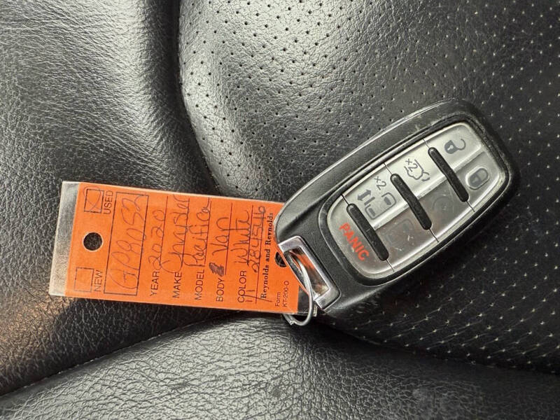 2020 Chrysler Pacifica Touring L