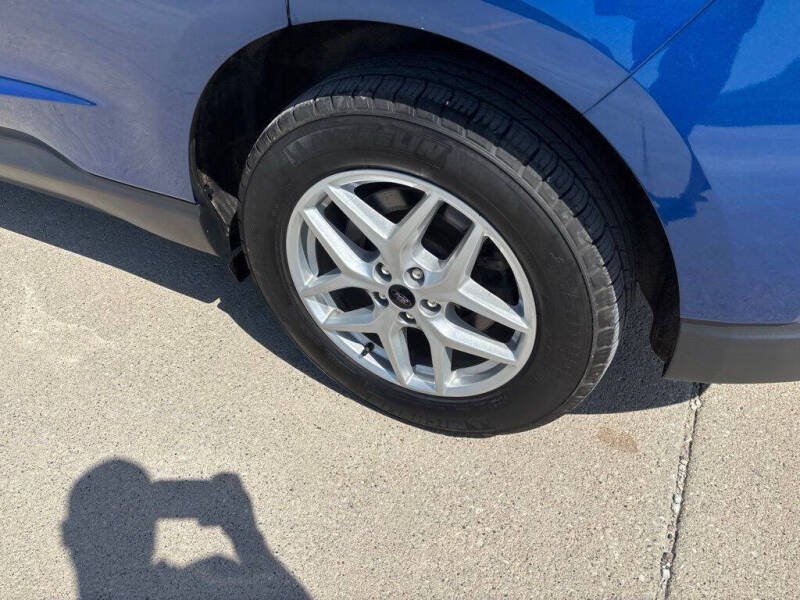 2023 Ford Edge