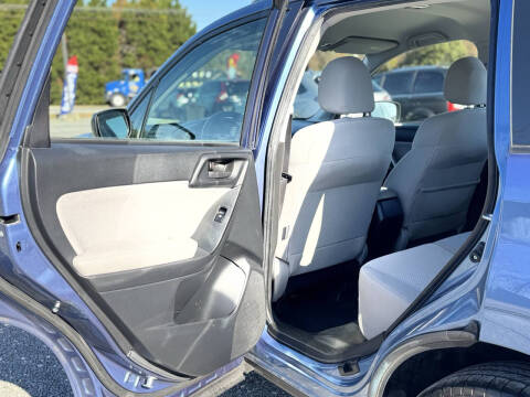 2015 Subaru Forester 2.5i