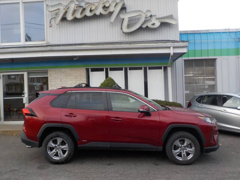 2022 Toyota RAV4 Hybrid LE