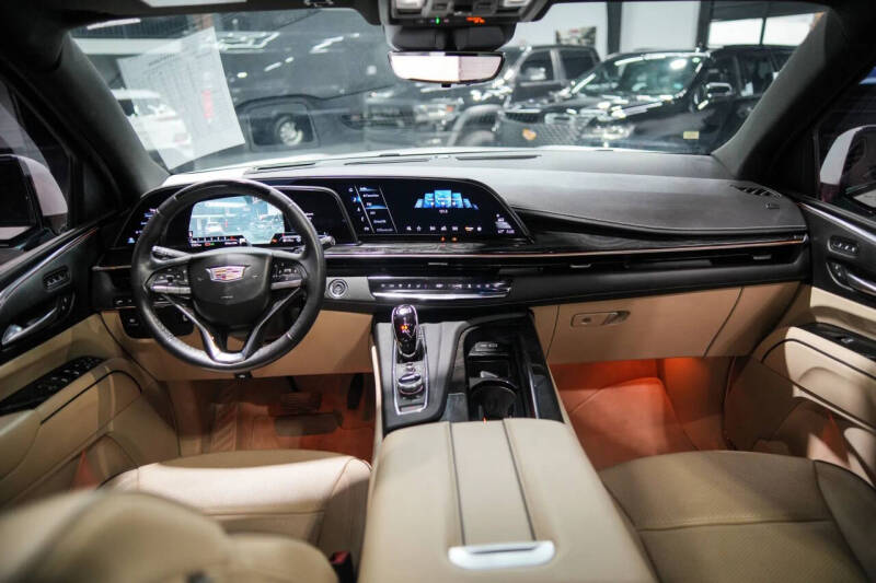 2024 Cadillac Escalade Premium Luxury