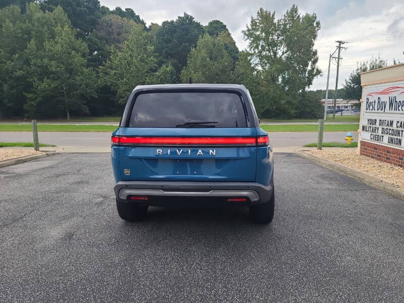 2023 Rivian R1S Launch Edition