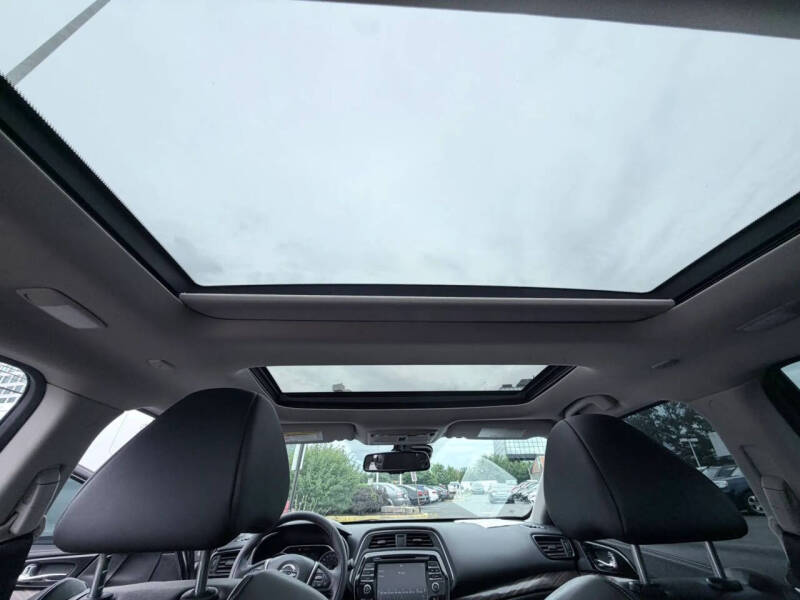 2017 Nissan Maxima Platinum