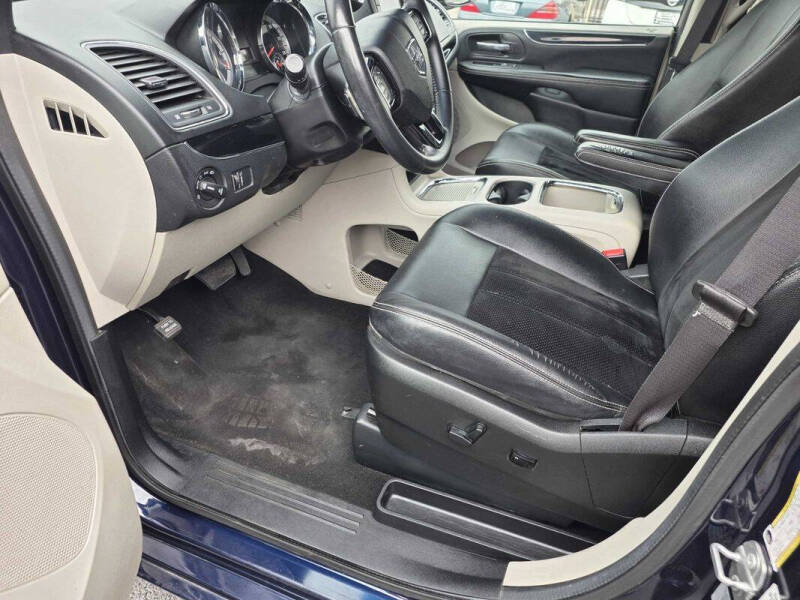 2017 Dodge Grand Caravan SXT