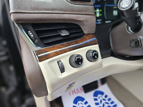 2017 Cadillac Escalade Premium Luxury