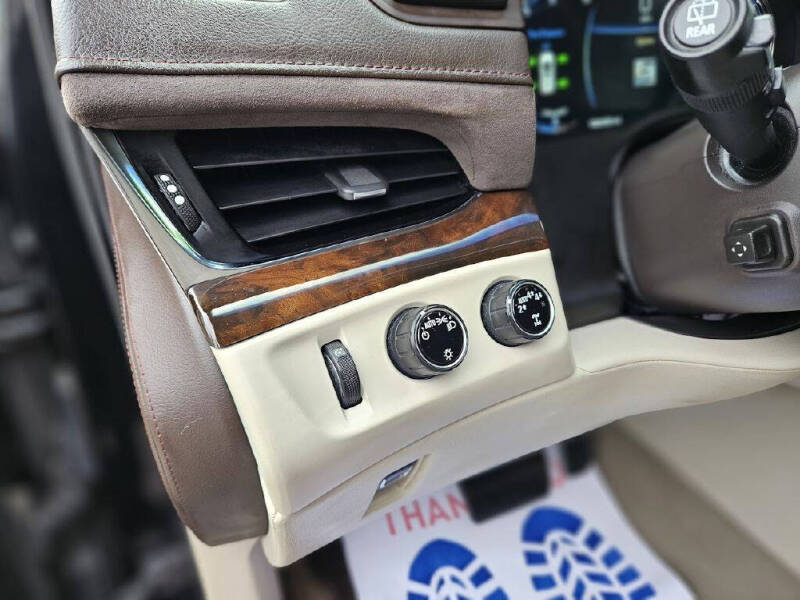 2017 Cadillac Escalade Premium Luxury