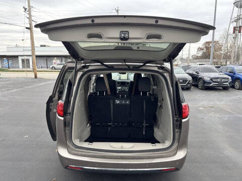 2018 Chrysler Pacifica Touring L