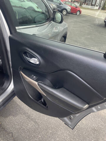 2017 Jeep Cherokee Latitude