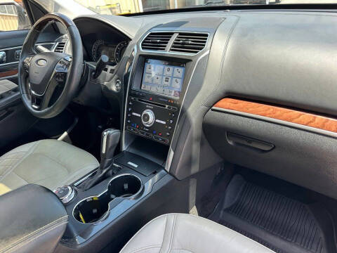 2018 Ford Explorer Platinum