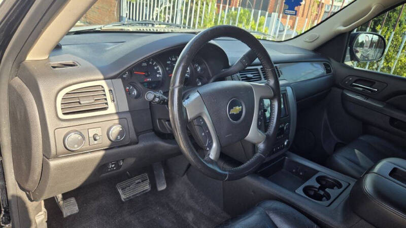 2013 Chevrolet Suburban LT