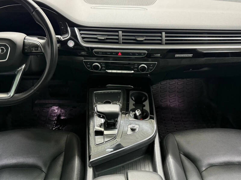 2019 Audi Q7 quattro Premium Plus 55 TFSI