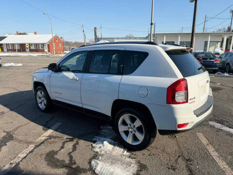 2011 Jeep Compass Sport