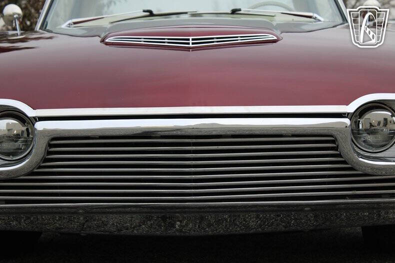 1962 Ford Thunderbird