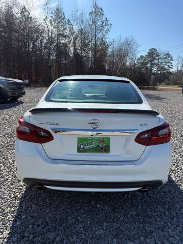 2017 Nissan Altima 2.5 SR