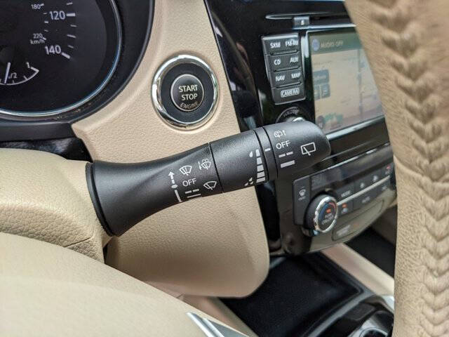 2015 Nissan Rogue 31
