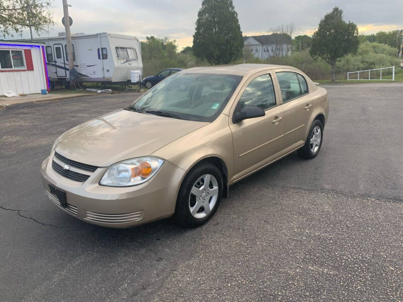 Lux Car Sales Car Dealer in South Easton, MA