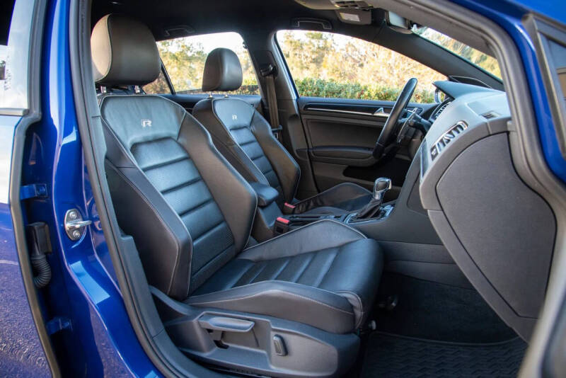 2019 Volkswagen Golf R 4Motion