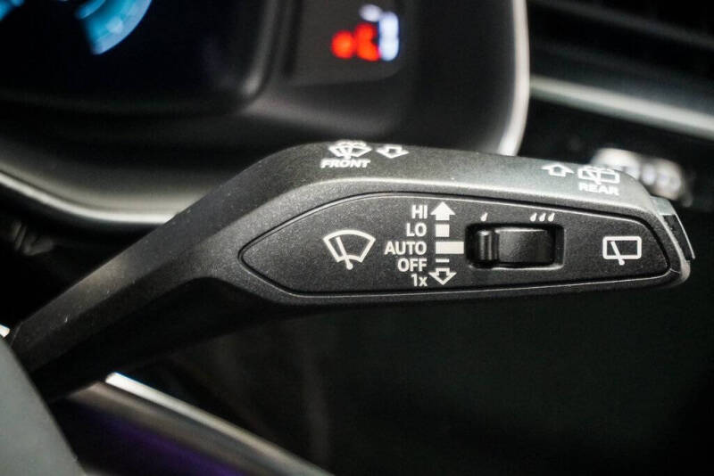 2021 Audi Q8 quattro Premium Plus 55 TFSI