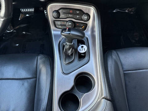 2018 Dodge Challenger SXT