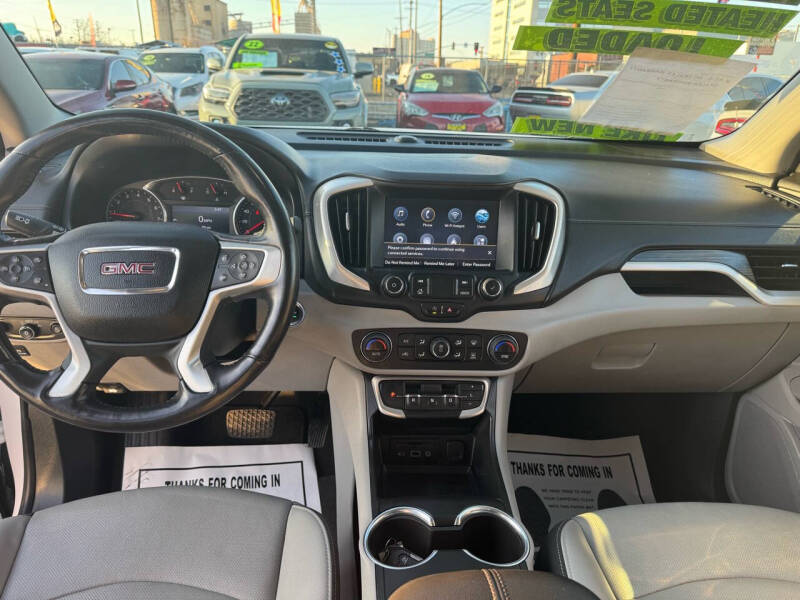 2022 GMC Terrain SLT