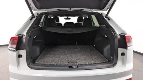 2023 Volkswagen Atlas Cross Sport SE