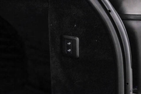 2020 Land Rover Range Rover Sport SVR