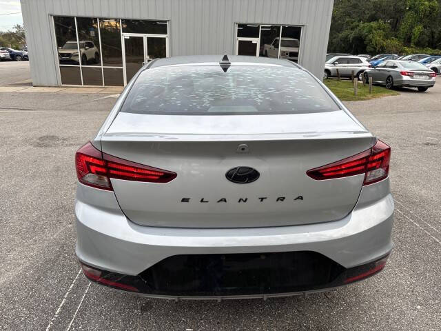 2020 Hyundai Elantra
