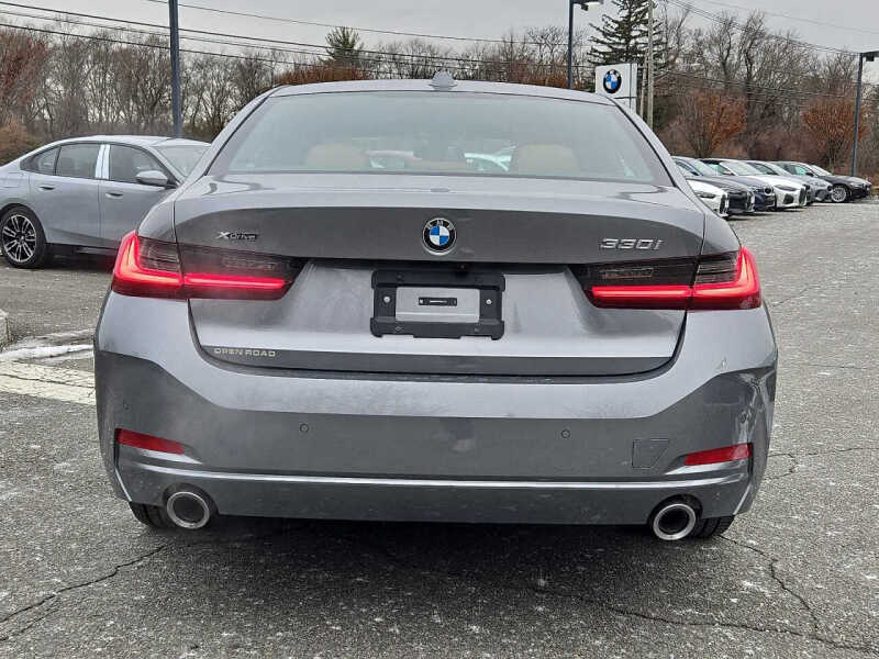 2023 BMW 3 Series 330i xDrive