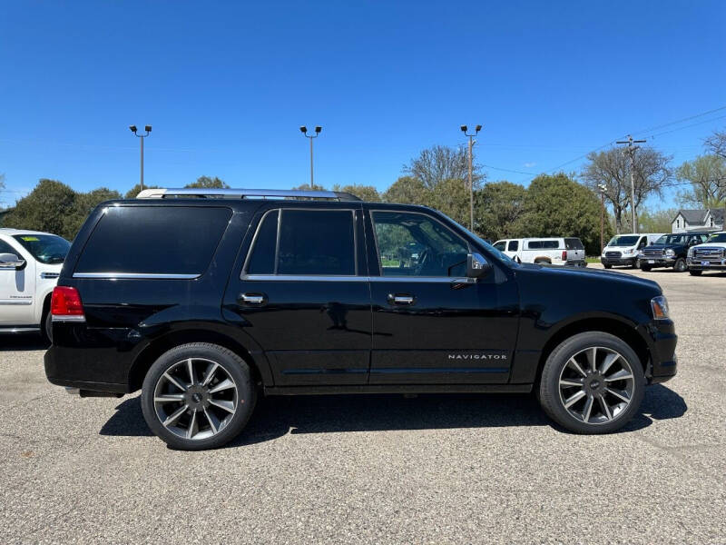2017 Lincoln Navigator Reserve
