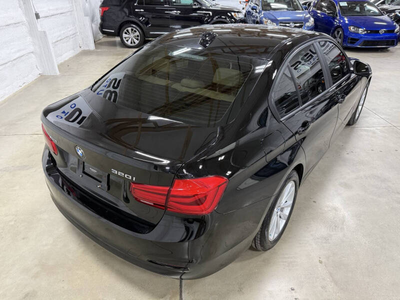 2018 BMW 3 Series 320i xDrive