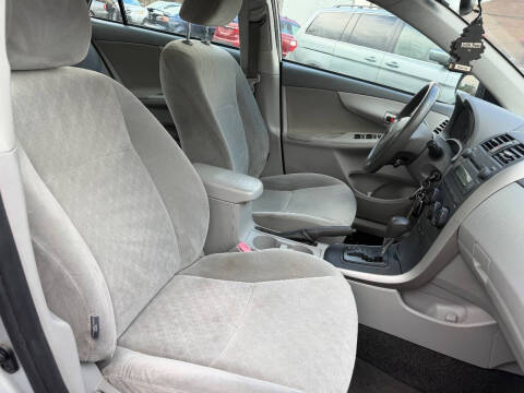 2009 Toyota Corolla LE