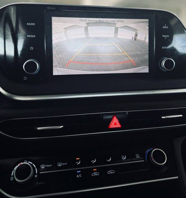 2023 Hyundai Sonata SE