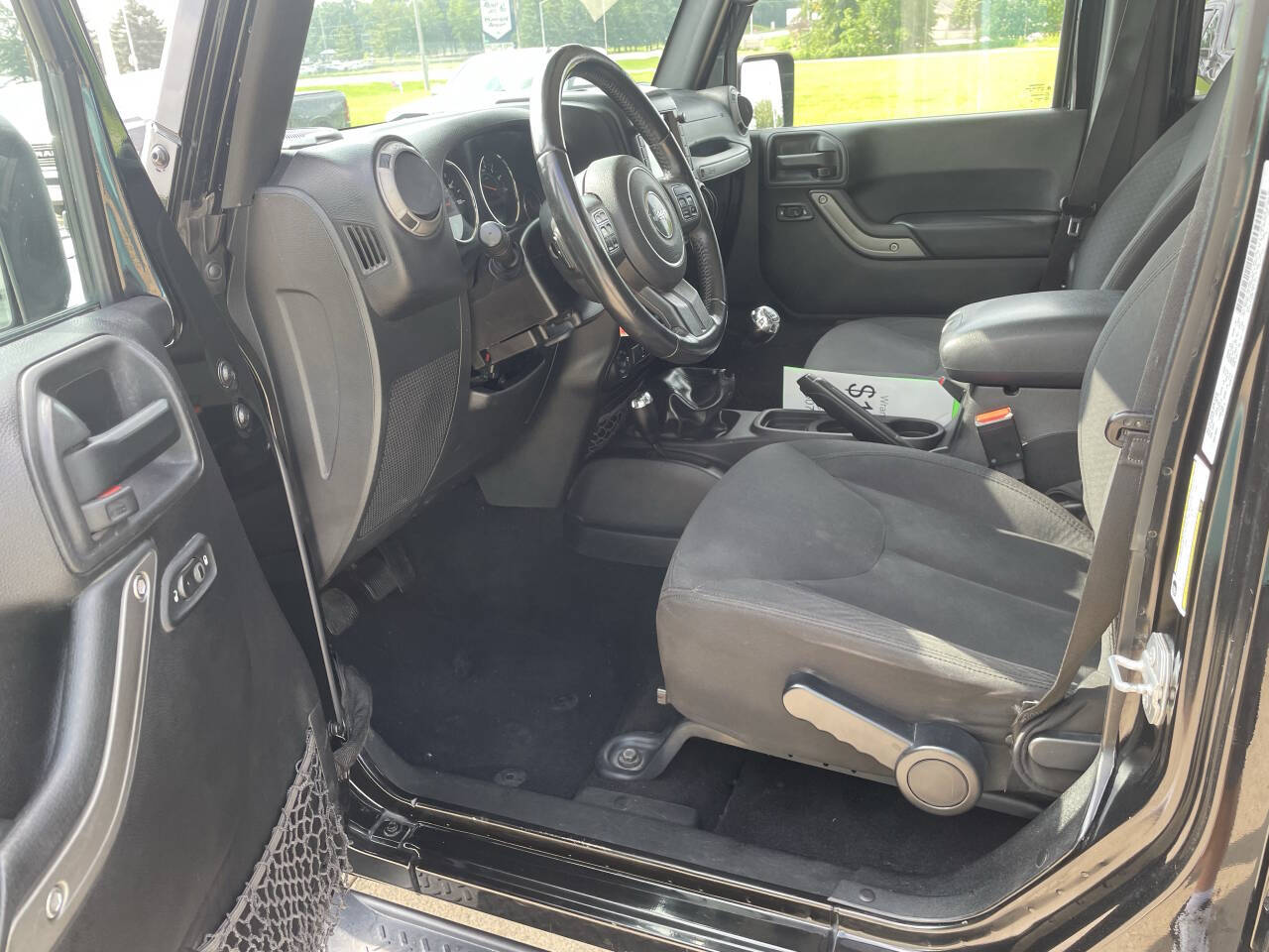 2016 Jeep Wrangler Unlimited Sport photo 5