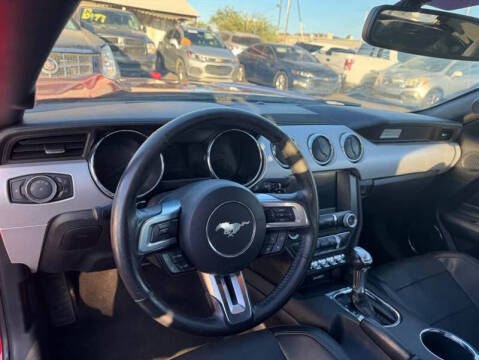 2016 Ford Mustang EcoBoost Premium